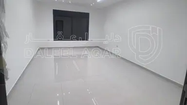 شقة - ابو نصير قرب مسجد الانصار - 71000 دأ